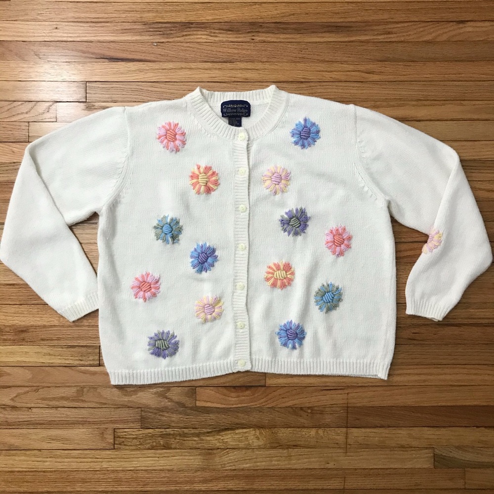 Vintage Cardigan with Embroidered Daisies